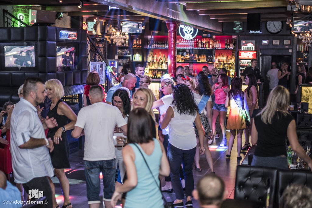 Barani Łeb by night