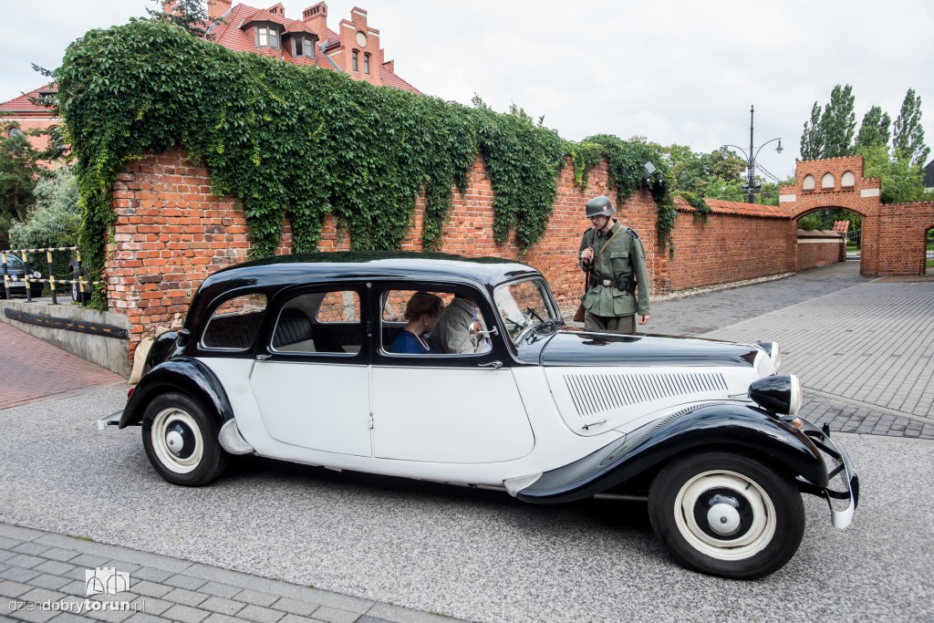 Przejęto więzienie Gestapo