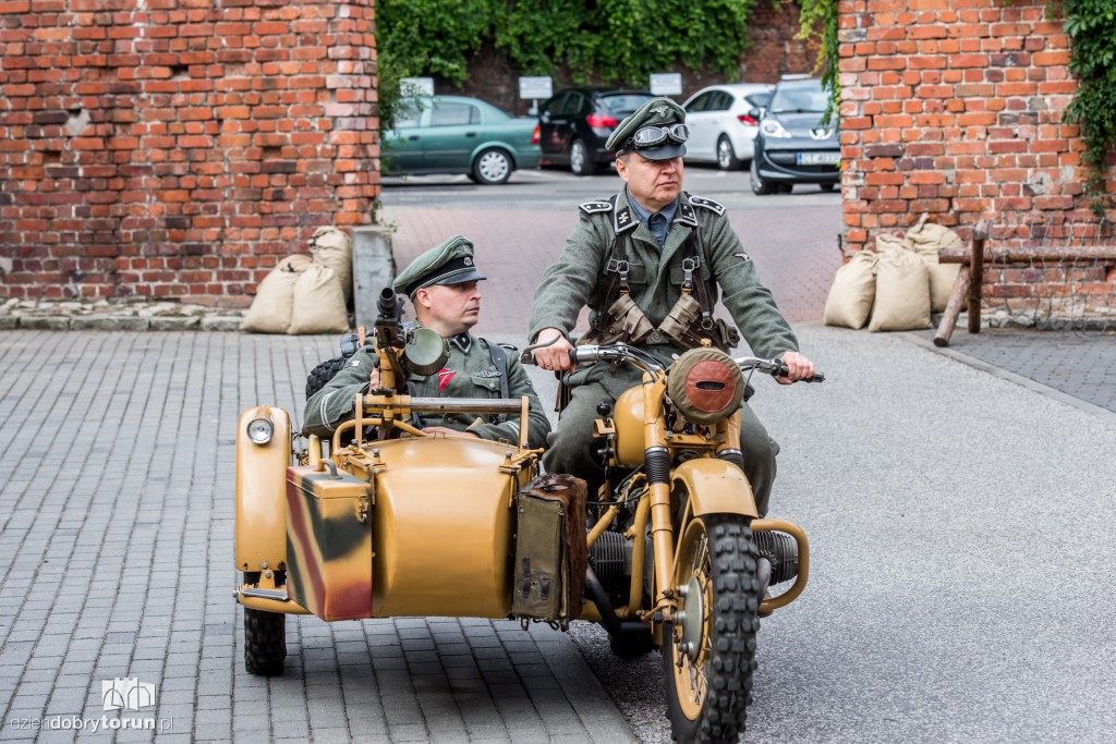 Przejęto więzienie Gestapo