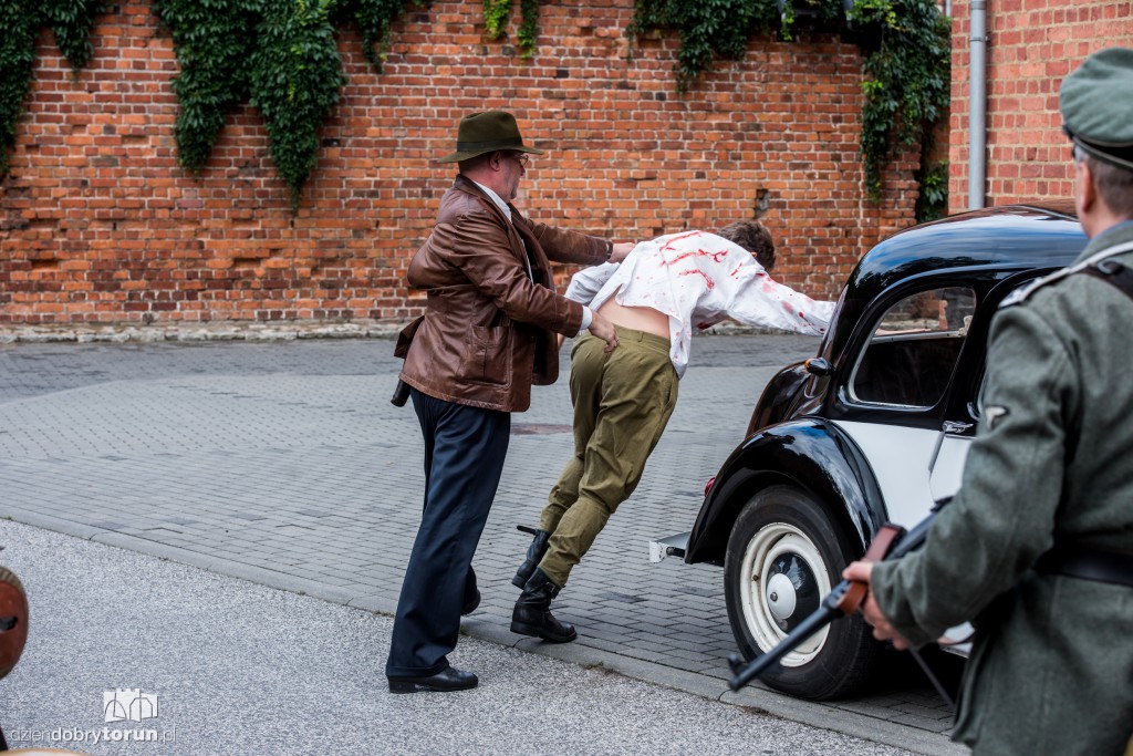 Przejęto więzienie Gestapo