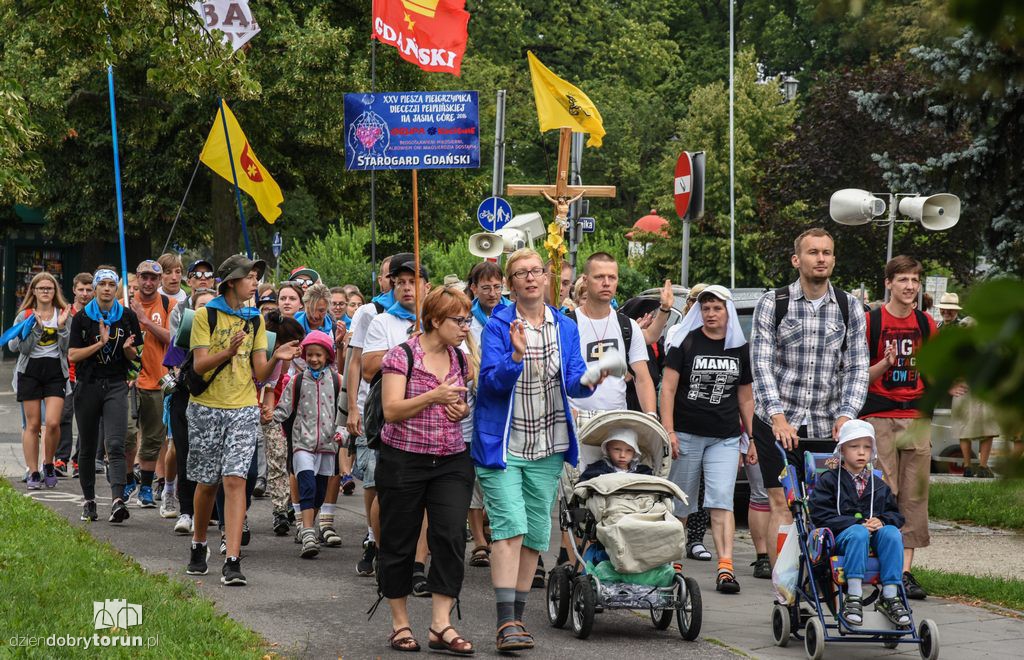 Pielgrzymi wyruszyli z Torunia
