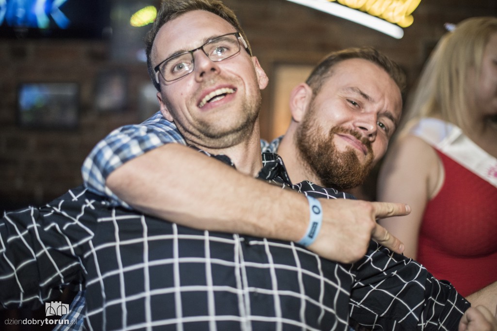 Sobotnia noc w Baranim Łbie