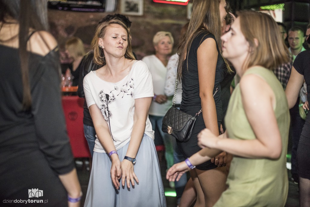 Sobotnia noc w Baranim Łbie