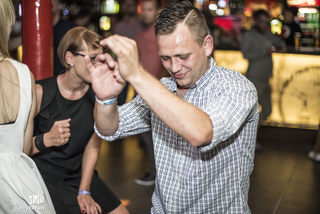 Sobotnia noc w Baranim Łbie