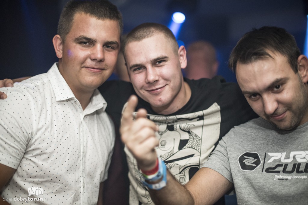 Gorączka sobotniej nocy w Monaco Club