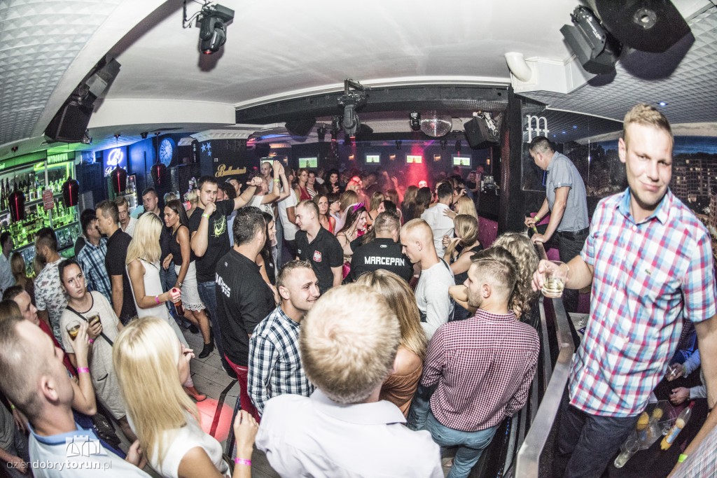 Gorączka sobotniej nocy w Monaco Club