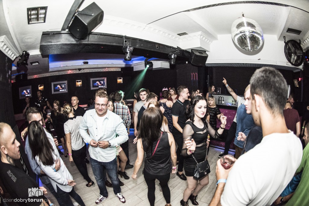 Upojna noc w Monaco Club