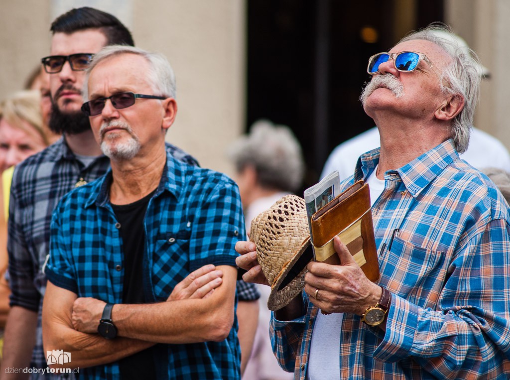 Szulerzy na festiwalu harmonijkowym