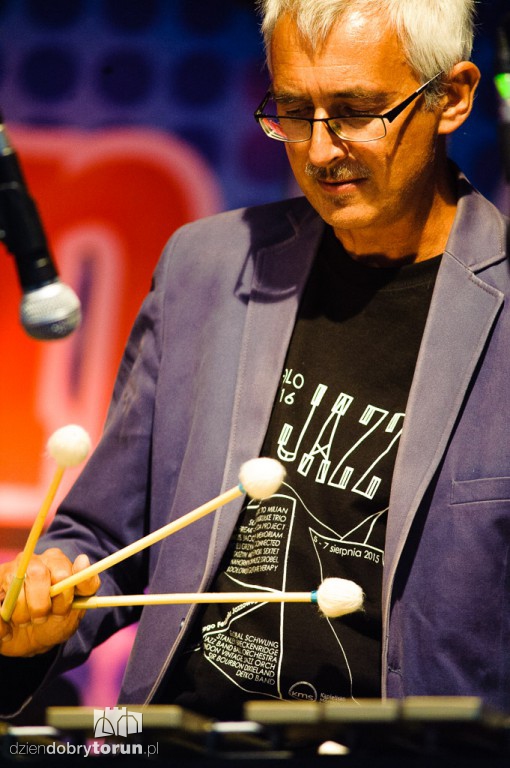Jazz na dziedzińcu ratusza