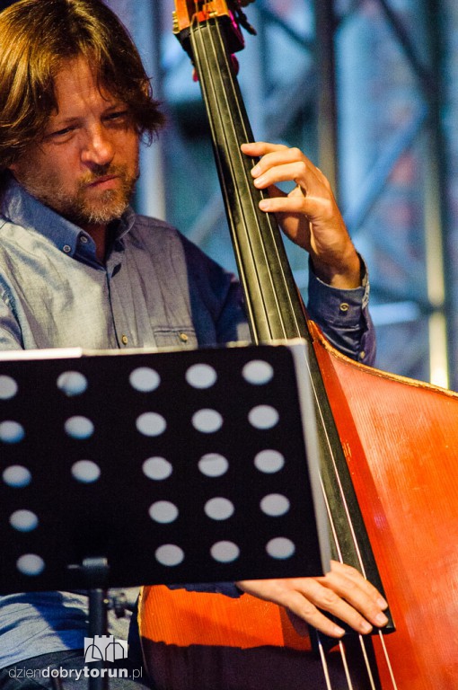 Jazz na dziedzińcu ratusza