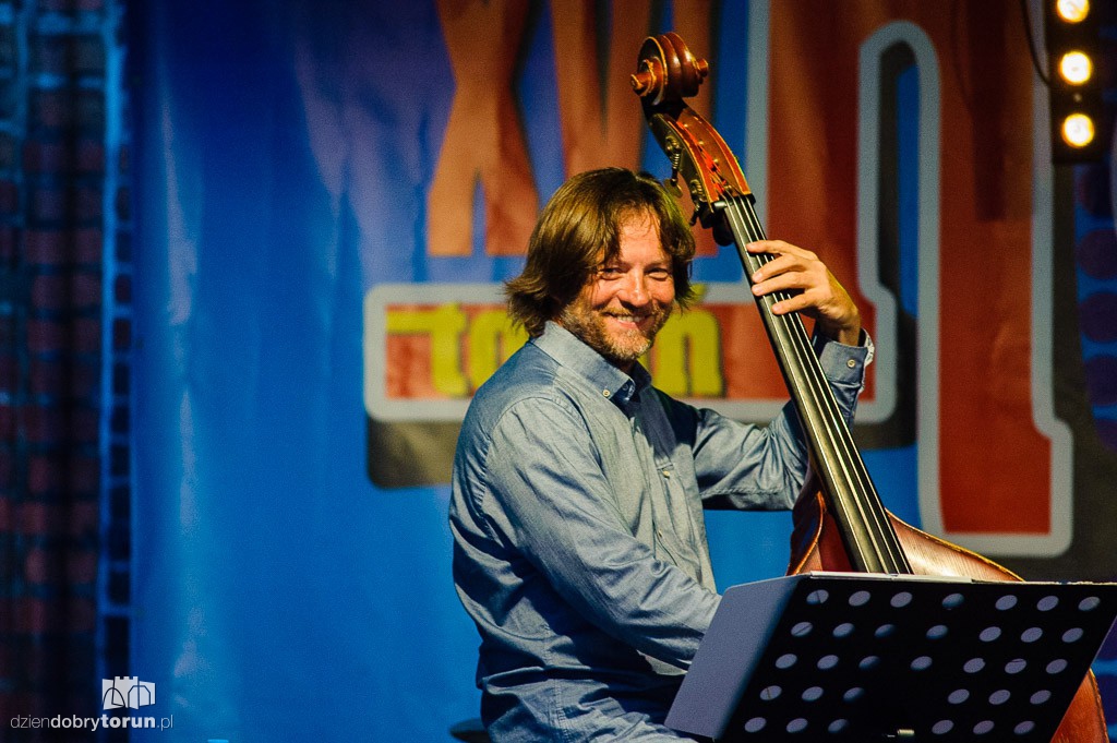 Jazz na dziedzińcu ratusza