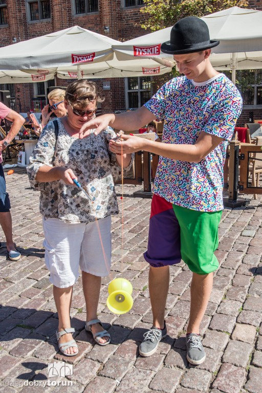 Warsztaty cyrkowe na Starówce