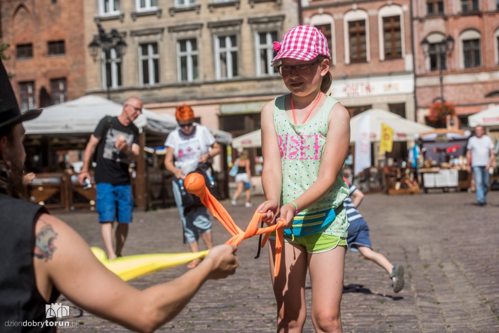 Warsztaty cyrkowe na Starówce
