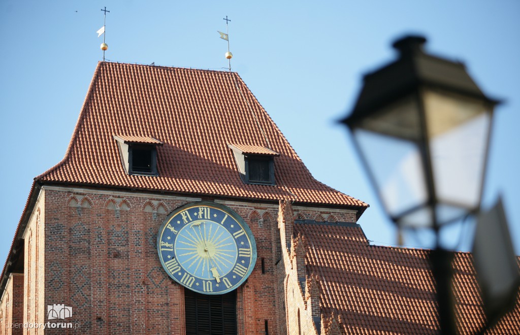 Wycieczka po Toruniu z Ratuszanką