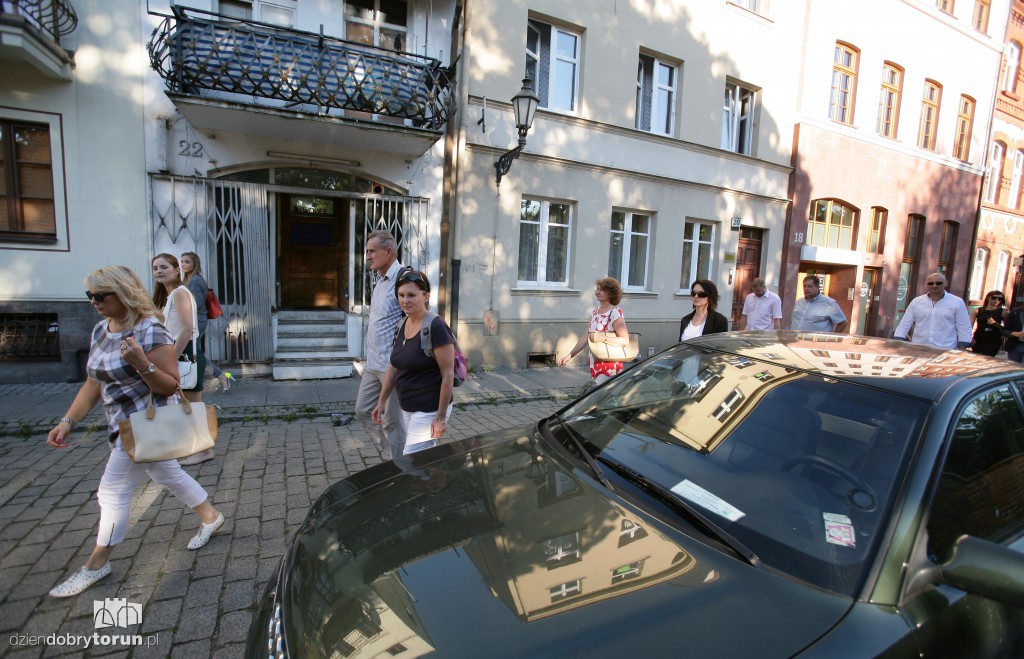 Wycieczka po Toruniu z Ratuszanką