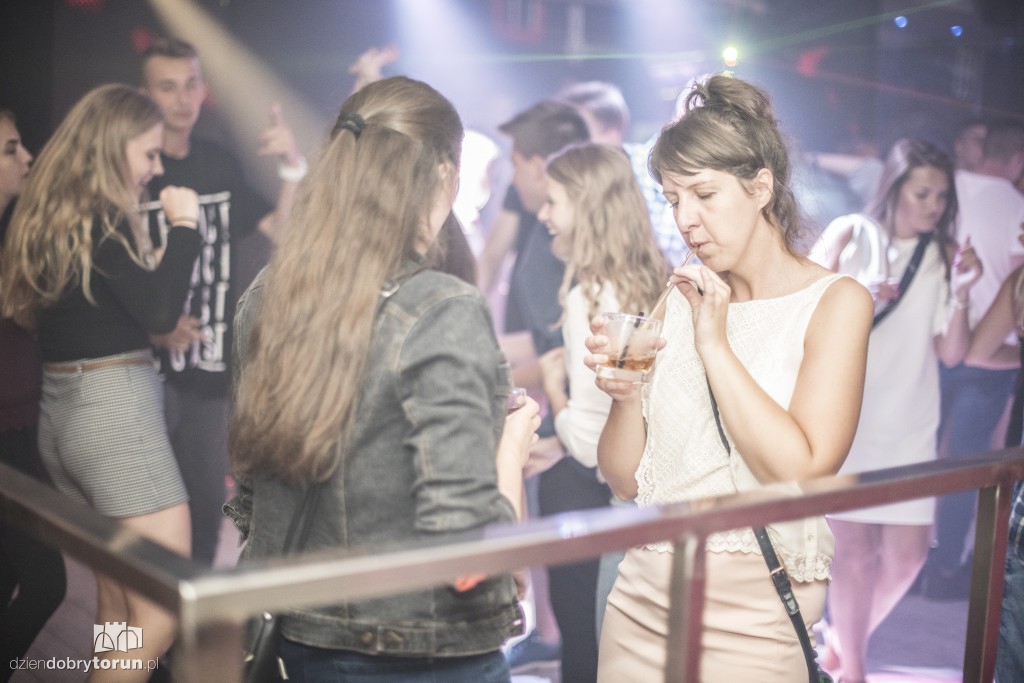 Imprezowy piątek w Monaco Club