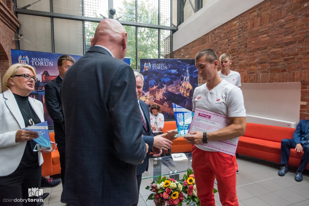 Prezydent nagrodził olimpijczyków