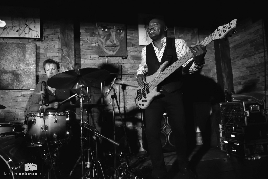 Laurence Jones Band zagrali w Pameli