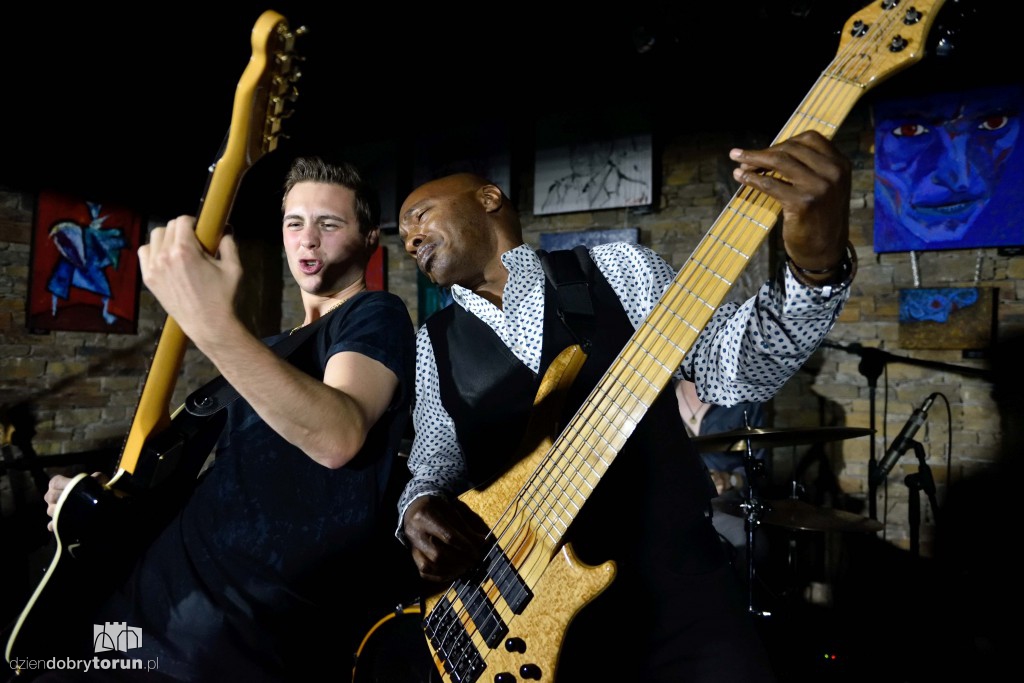 Laurence Jones Band zagrali w Pameli