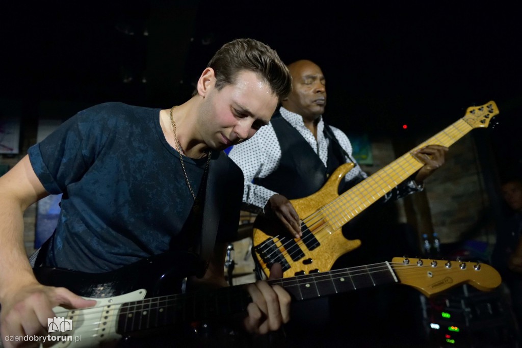 Laurence Jones Band zagrali w Pameli