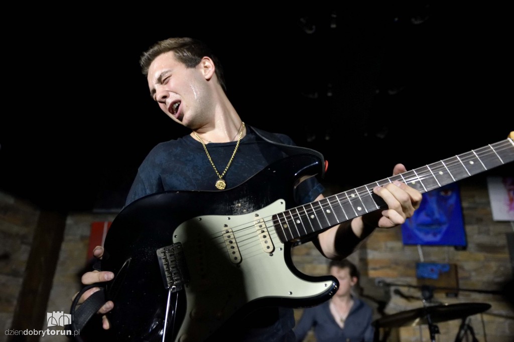 Laurence Jones Band zagrali w Pameli