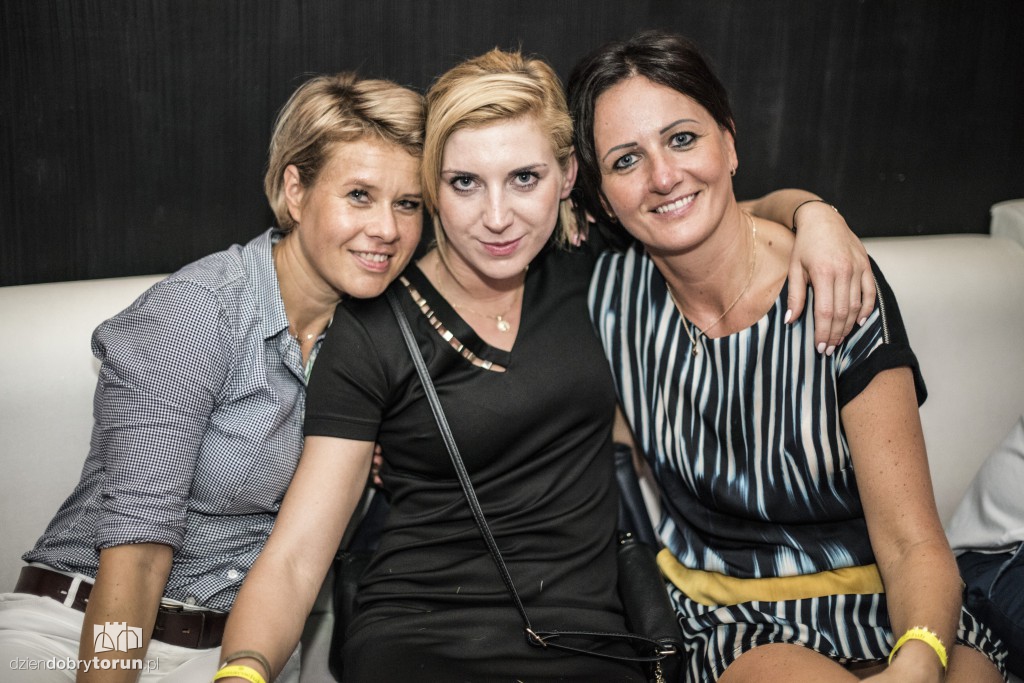 Gorączka sobotniej nocy w Monaco Club