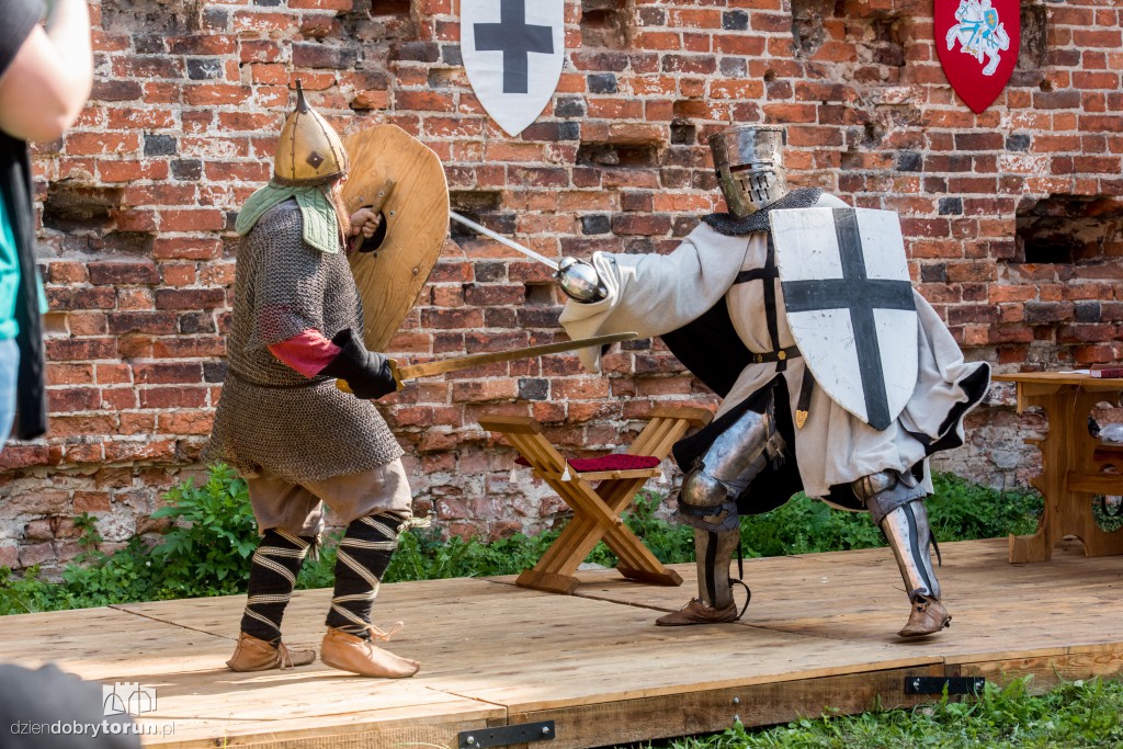 Historia wciąż żywa na Zamku Dybowskim
