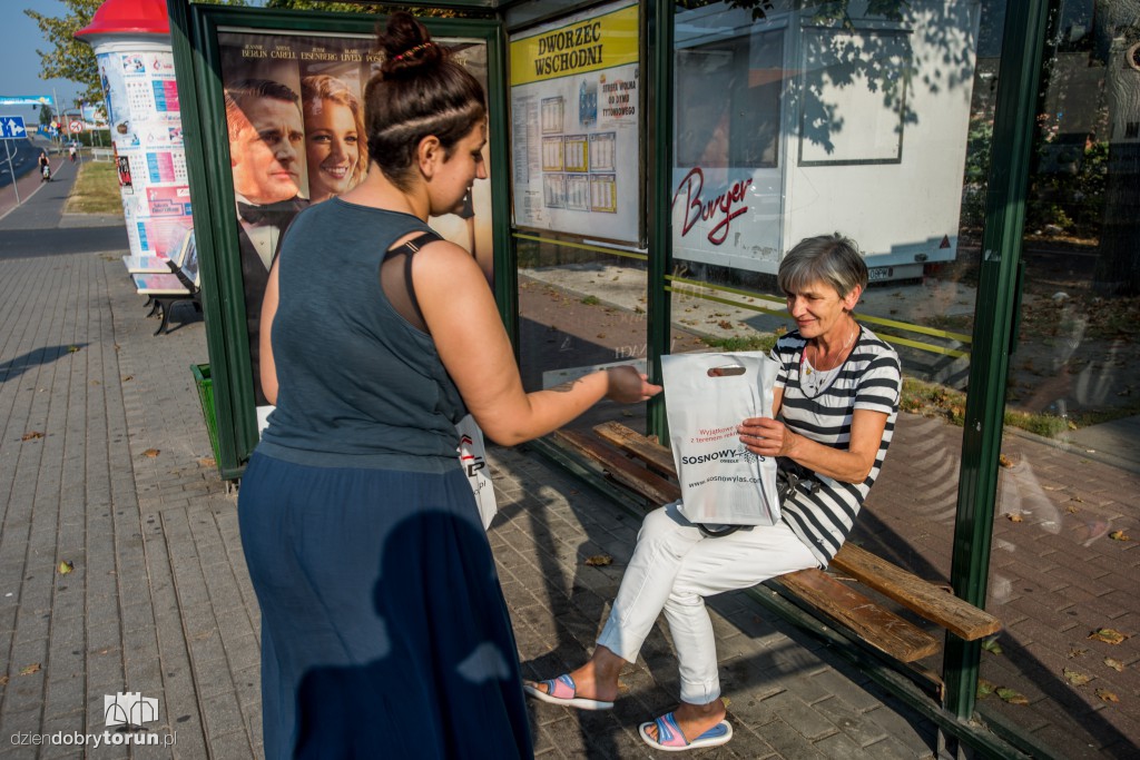 Kolportaż gazety 