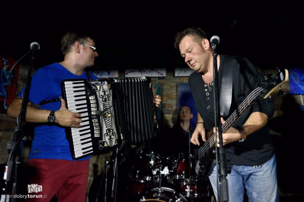 Blues Szwagier na scenie Pameli