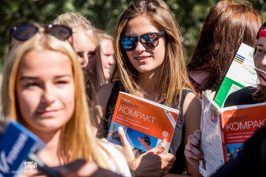 Tramwaj zwany tolerancja przejechał