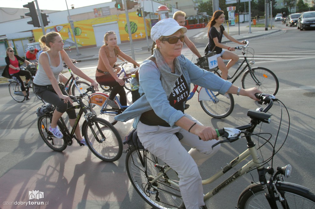 Setki rowerów na ulicach Torunia