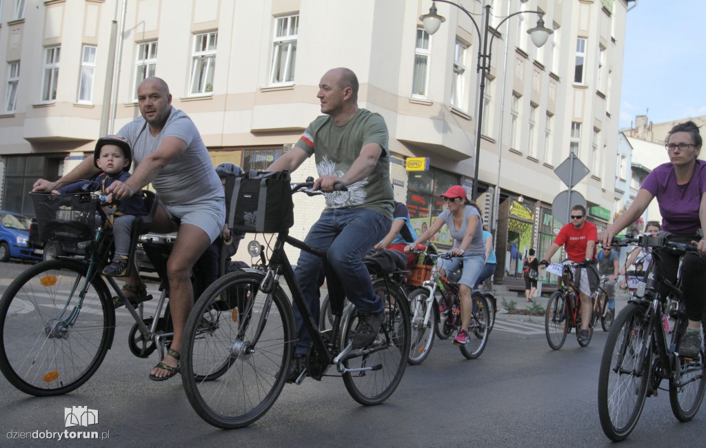 Setki rowerów na ulicach Torunia