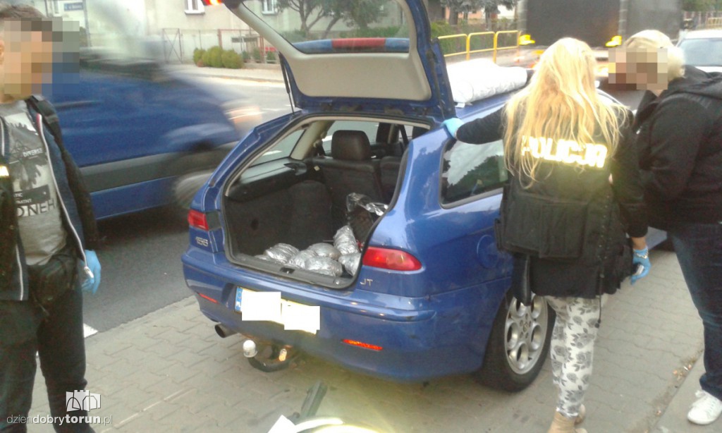 Przemycali narkotyki z Holandii