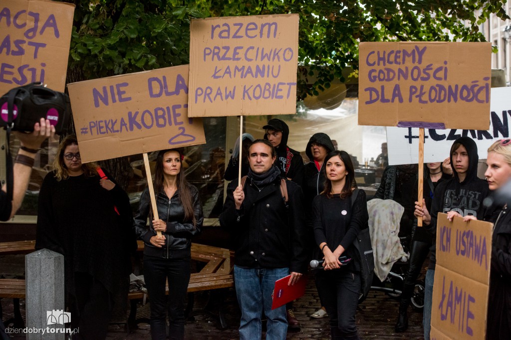 Czarny Protest pod Kopernikiem