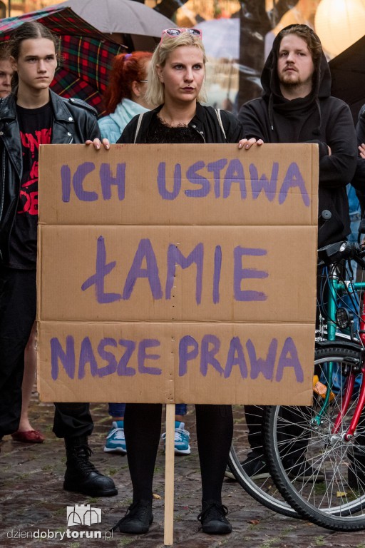 Czarny Protest pod Kopernikiem