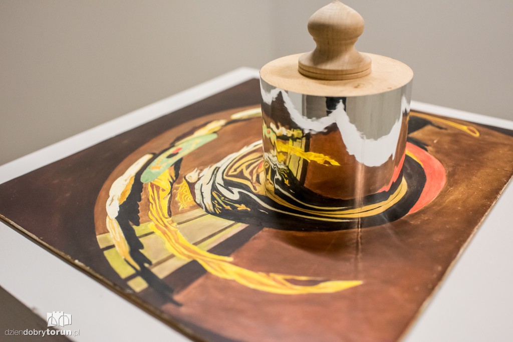 Nowa wystawa w CSW: Kości wszystkich...