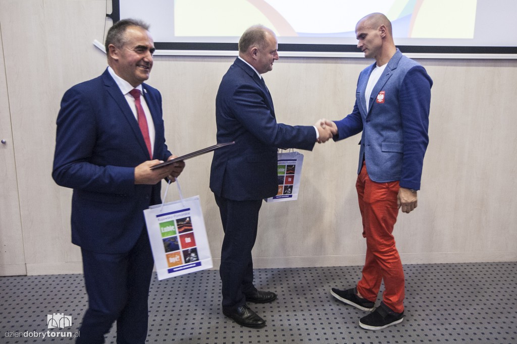 Olimpijczycy spotkali się z marszałkiem