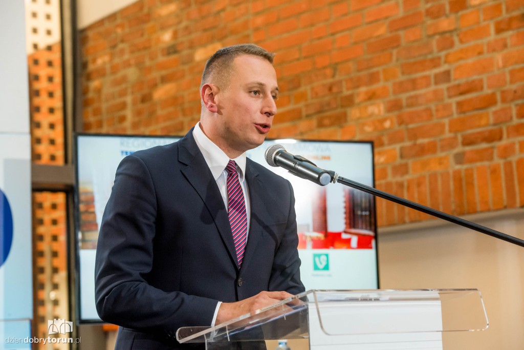 Liderzy PO na konwencji w Toruniu