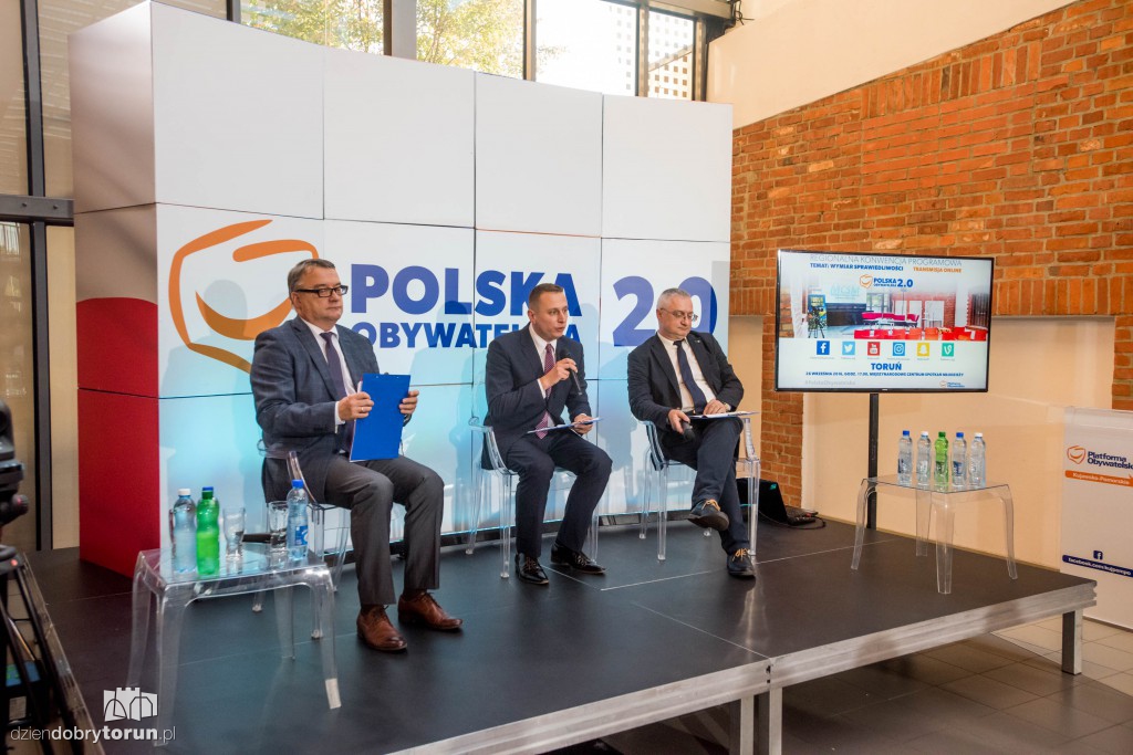 Liderzy PO na konwencji w Toruniu