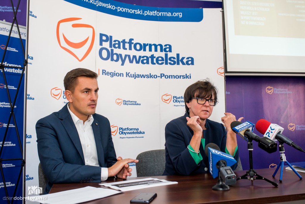 PO krytykuje PiS za reformę edukacji