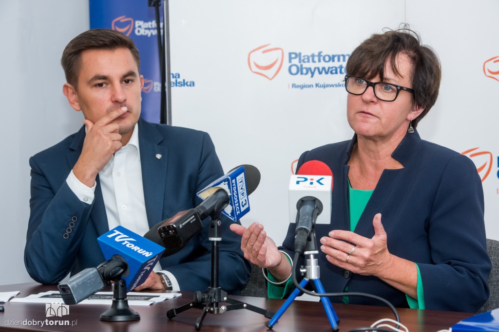 PO krytykuje PiS za reformę edukacji