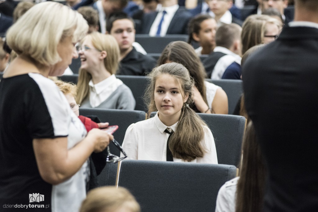 Początek roku akademickiego w auli UMK