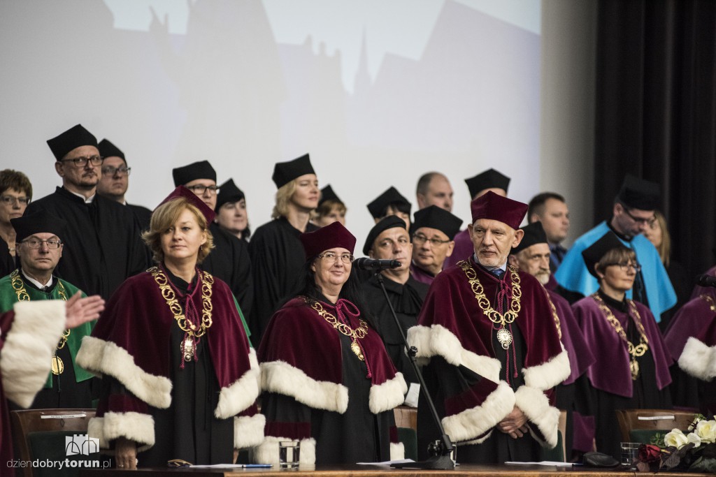 Początek roku akademickiego w auli UMK