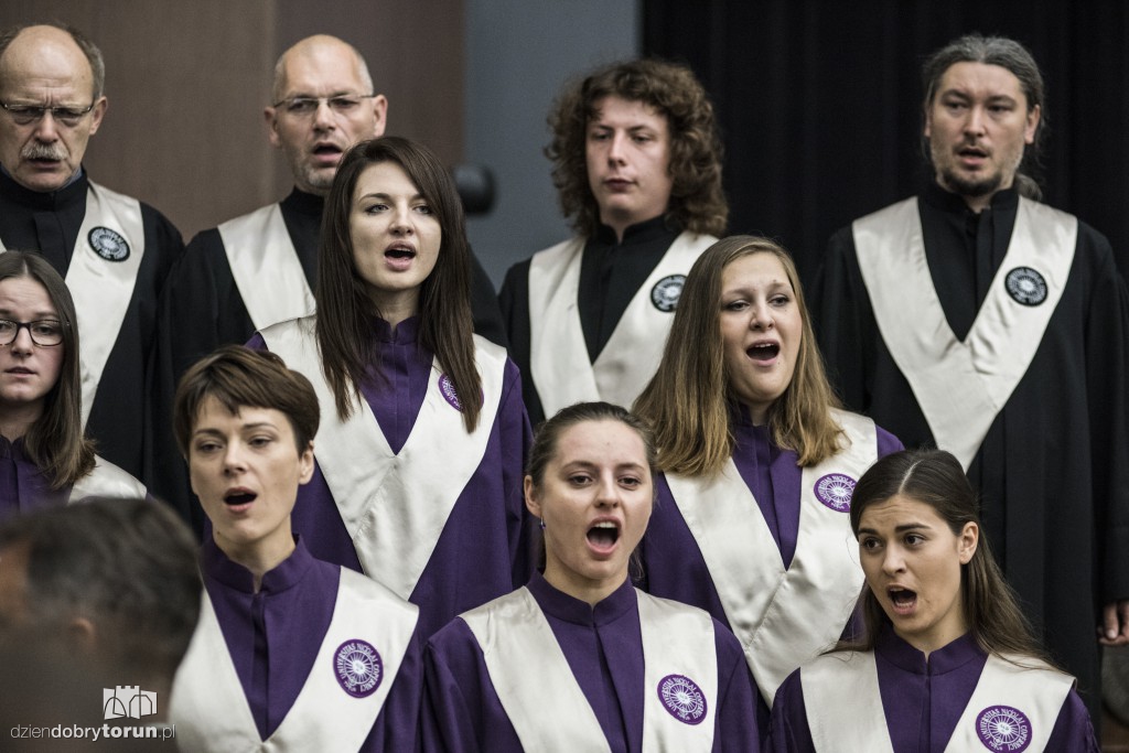 Początek roku akademickiego w auli UMK