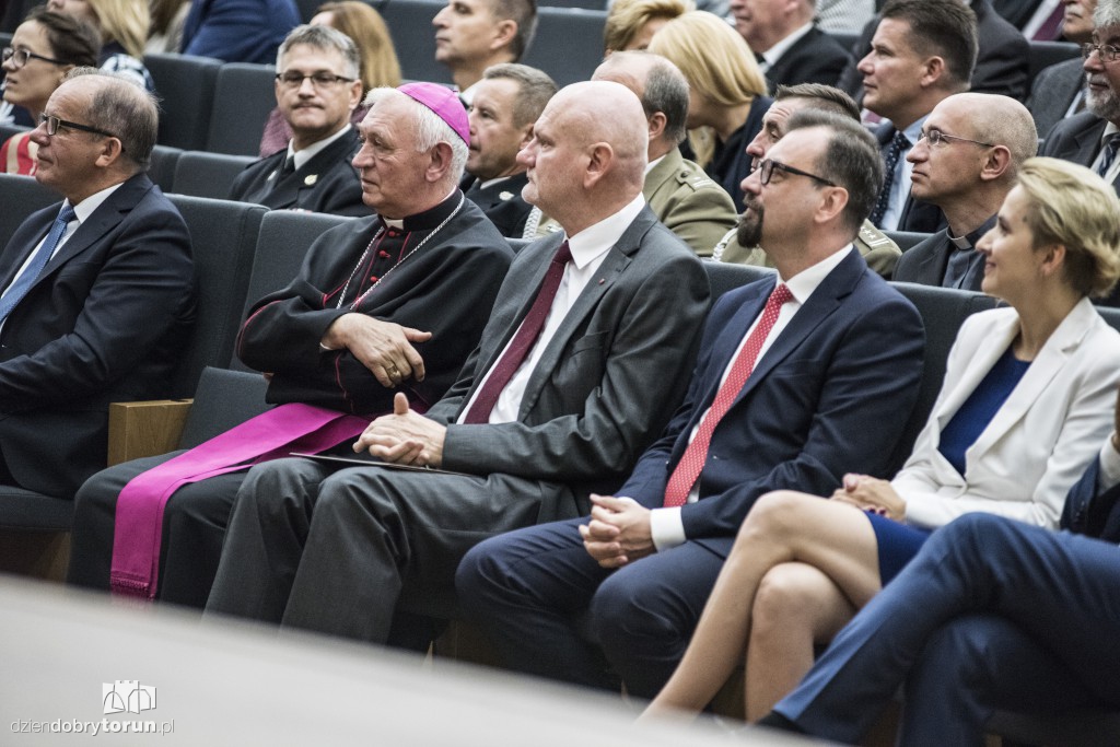 Początek roku akademickiego w auli UMK