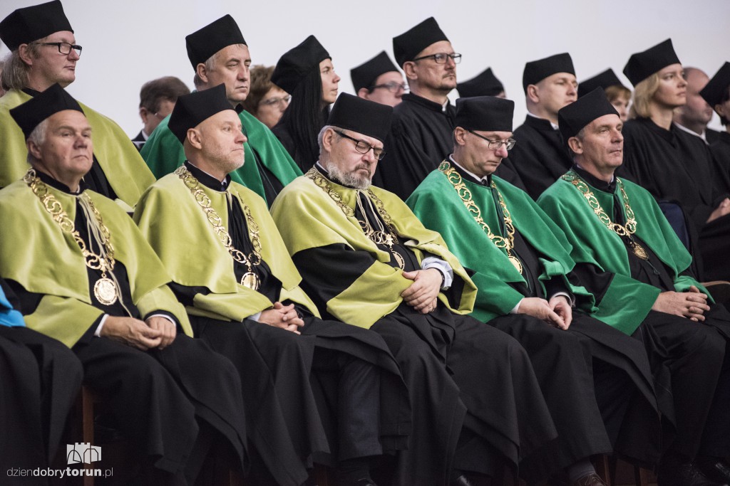 Początek roku akademickiego w auli UMK