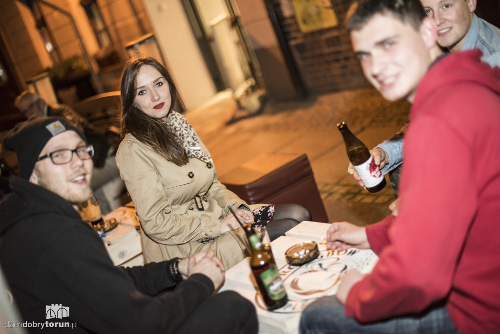Scena muzyczna Parteru