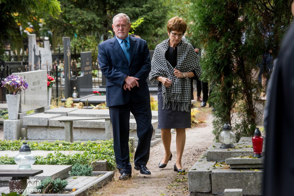 Ernst Koerner na grobie pradziadka