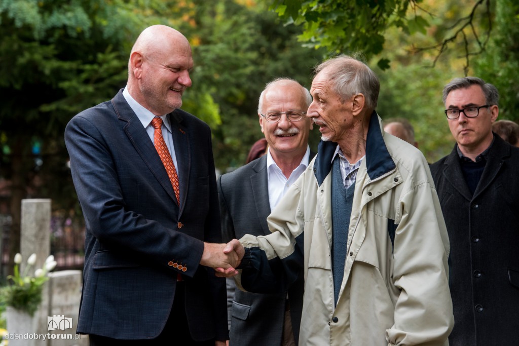 Ernst Koerner na grobie pradziadka