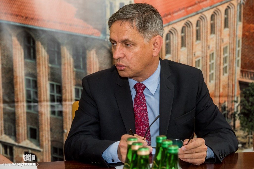 Rekordowy Toruń Za Pół Ceny